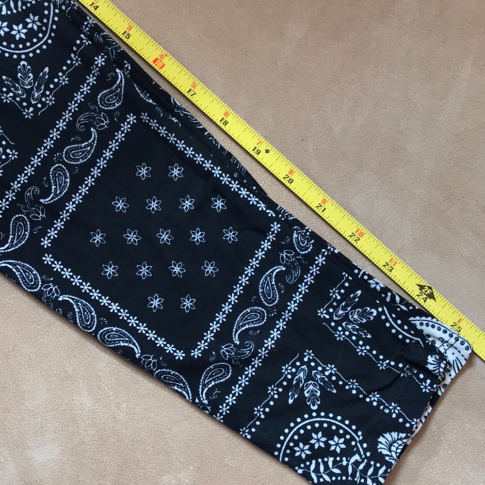 Leggings Black/White. One Size - Picture 2 of 6